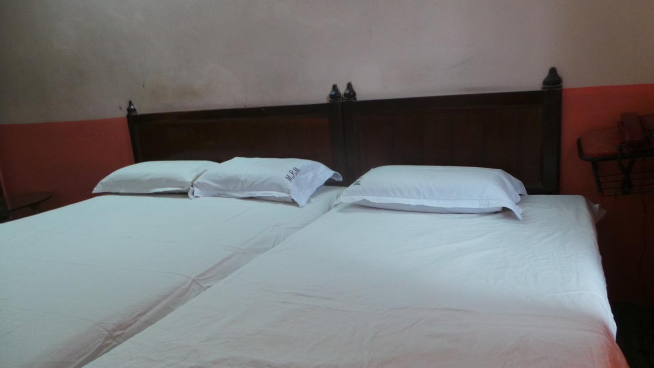 M.P.M. Guest House Puducherry Exterior foto