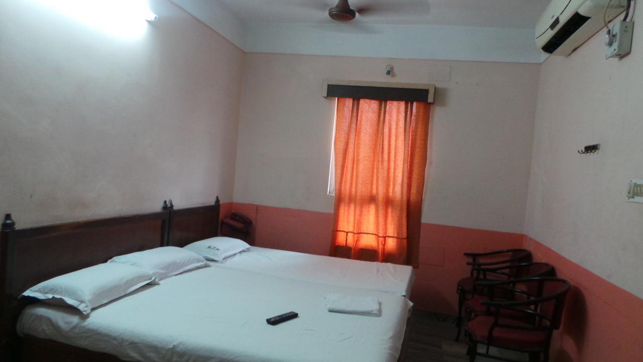 M.P.M. Guest House Puducherry Exterior foto