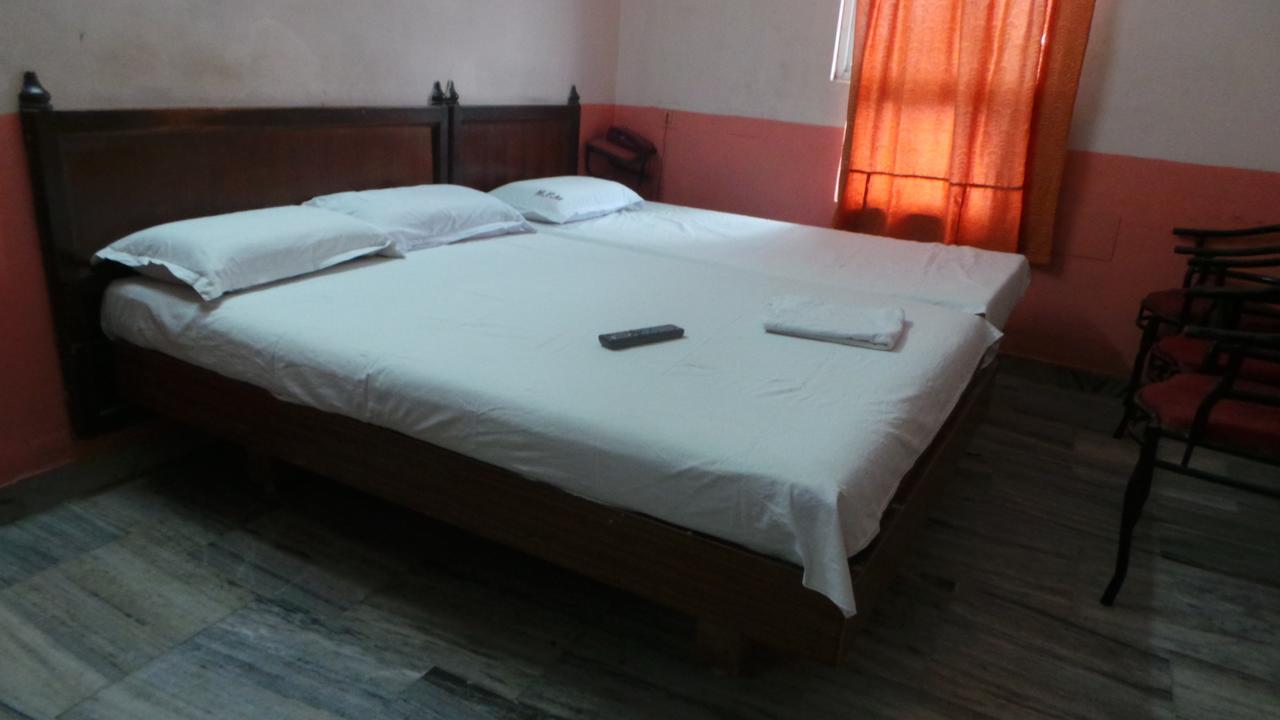 M.P.M. Guest House Puducherry Exterior foto